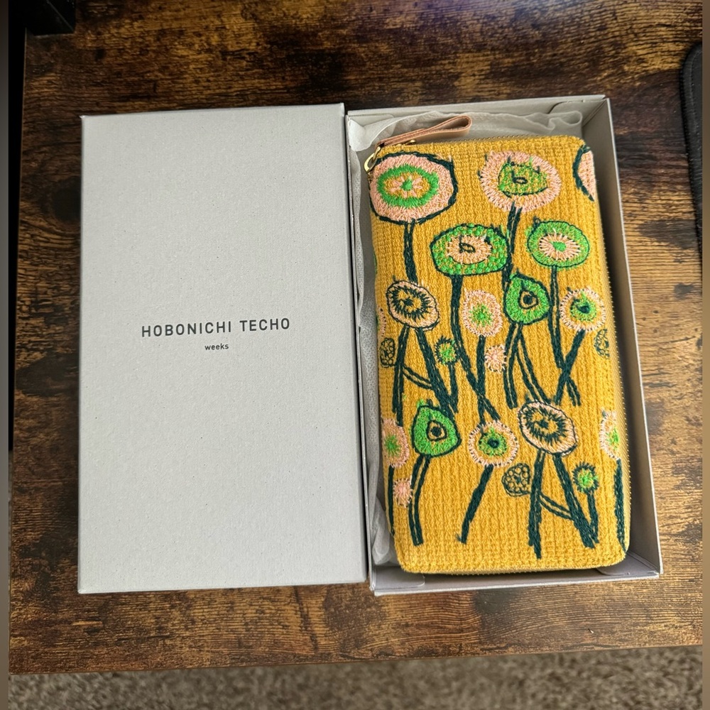 Hobonichi Weeks Cover - Mina Perhonen Path (Camel)